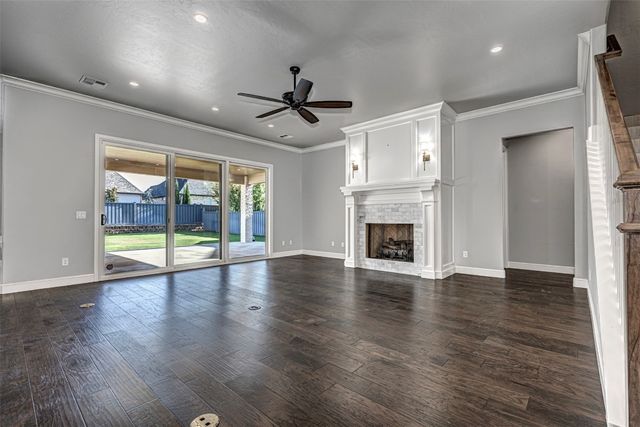 6216 Hazeltine Drive, Edmond, OK 73025