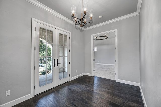 6216 Hazeltine Drive, Edmond, OK 73025
