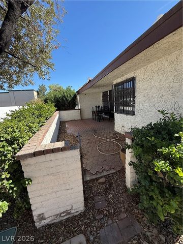 2806 San Martin Court, Las Vegas, NV 89121