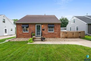 1814 S 7th Ave, Sioux Falls, SD 57105