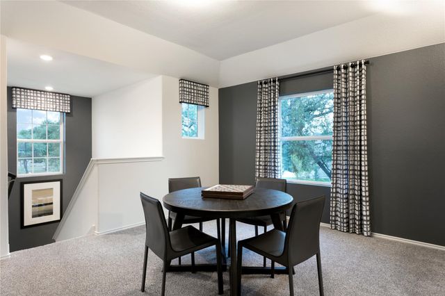 1610 Roaming Oak BND, Georgetown, TX 78628