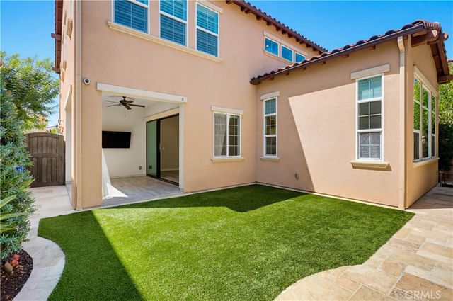 16 Lark, Lake Forest, CA 92630