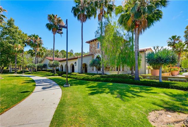 16 Lark, Lake Forest, CA 92630