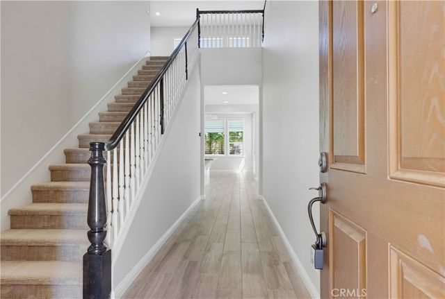 16 Lark, Lake Forest, CA 92630