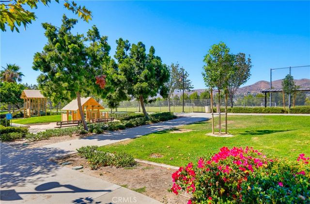 16 Lark, Lake Forest, CA 92630