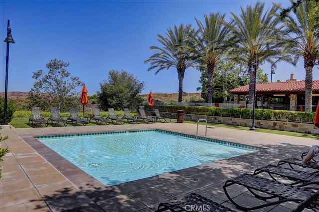 16 Lark, Lake Forest, CA 92630