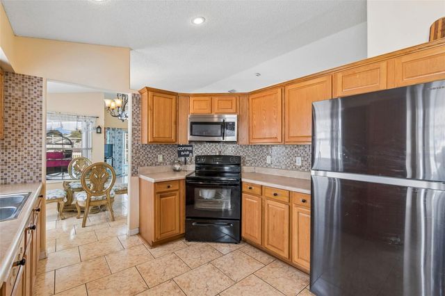 2610 WALDEN COURT, Kissimmee, FL 34743