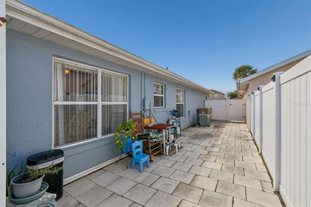 2610 WALDEN COURT, Kissimmee, FL 34743