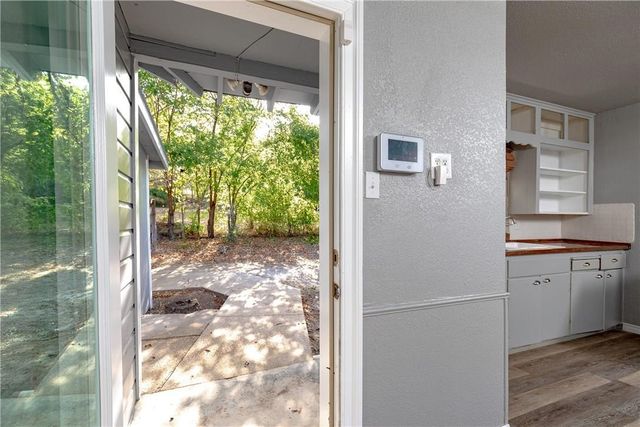 424 Wilshire Avenue, Azle, TX 76020