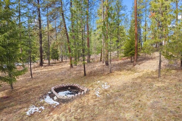 796 Mahoney Rd, Colville, WA 99114