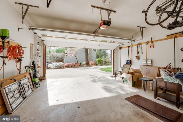 10727 SHINGLE OAK CT, Burke, VA 22015