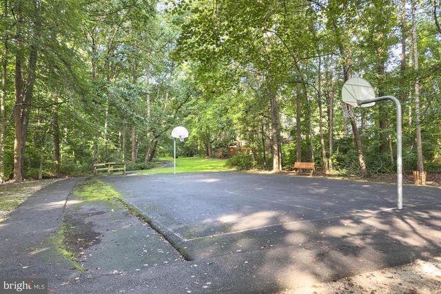 10727 SHINGLE OAK CT, Burke, VA 22015