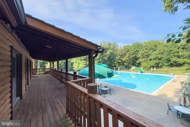 10727 SHINGLE OAK CT, Burke, VA 22015