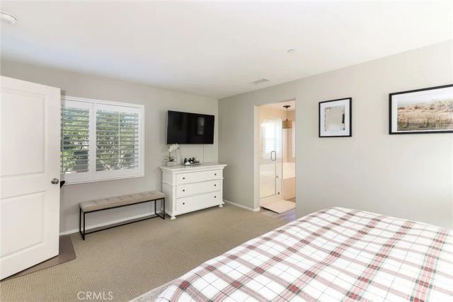 3074 S Cambridge, Ontario, CA 91761