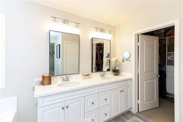 3074 S Cambridge, Ontario, CA 91761