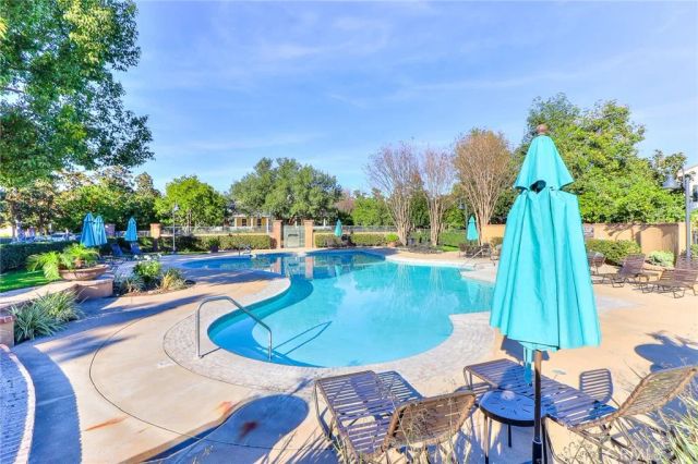 3074 S Cambridge, Ontario, CA 91761