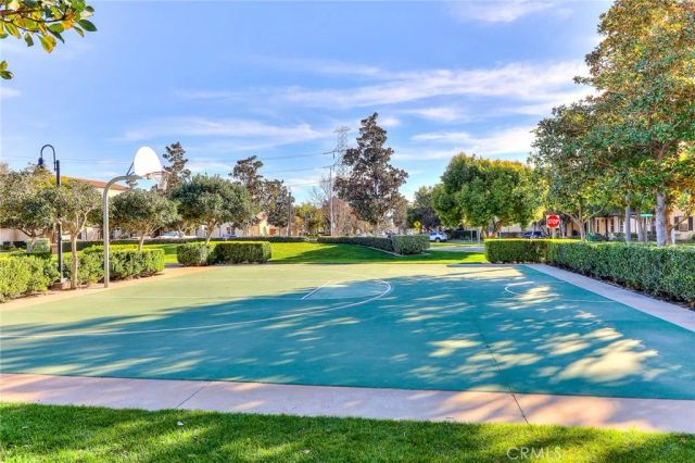 3074 S Cambridge, Ontario, CA 91761