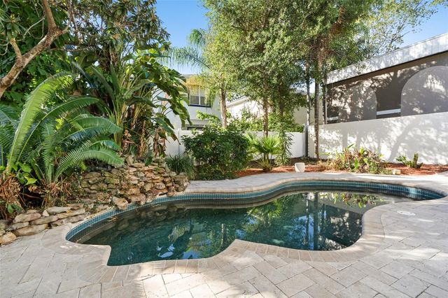 3710 W LEONA STREET, Tampa, FL 33629