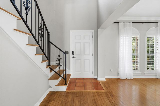 3710 W LEONA STREET, Tampa, FL 33629