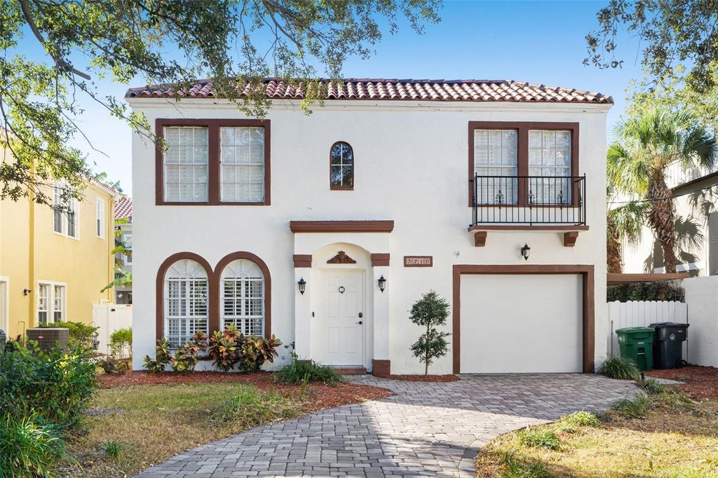 3710 W LEONA STREET, Tampa, FL 33629