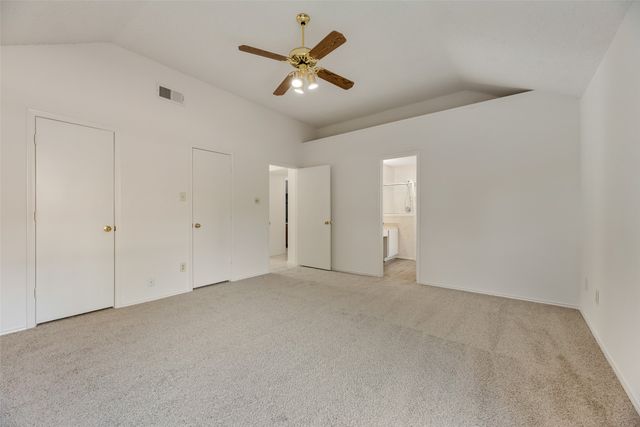 2871 Red Oak Drive, Grand Prairie, TX 75052