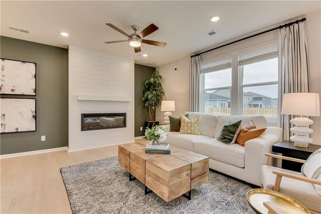 748 Ocmulgee Crossing, Locust Grove, GA 30248