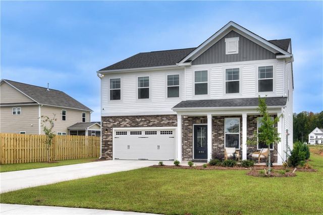 748 Ocmulgee Crossing, Locust Grove, GA 30248