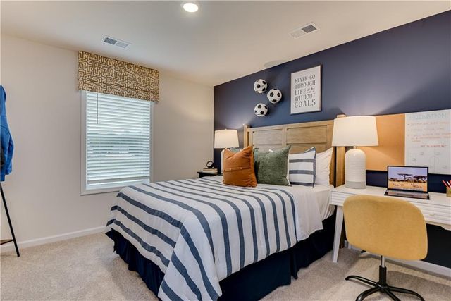 748 Ocmulgee Crossing, Locust Grove, GA 30248