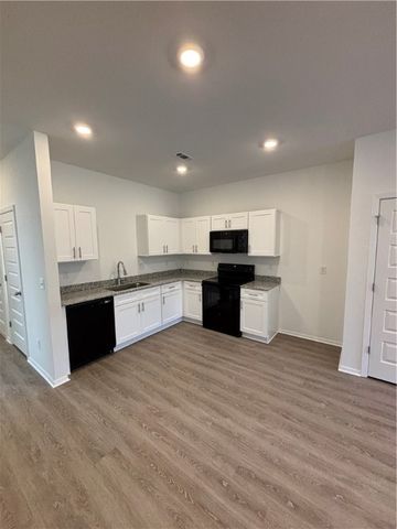 6504 NW Kathleen Street, Bentonville, AR 72713