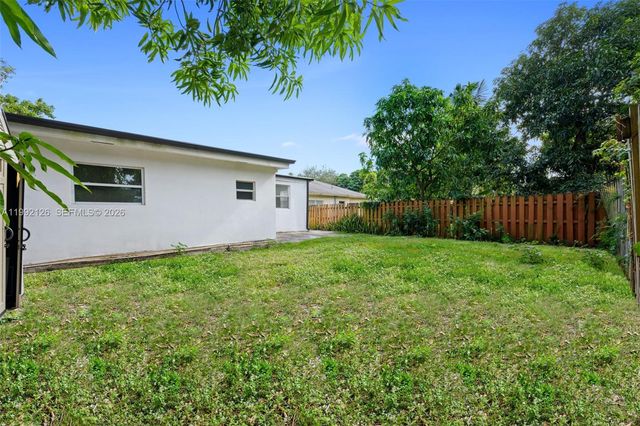 9312 NW 3rd Ave B, Miami, FL 33150