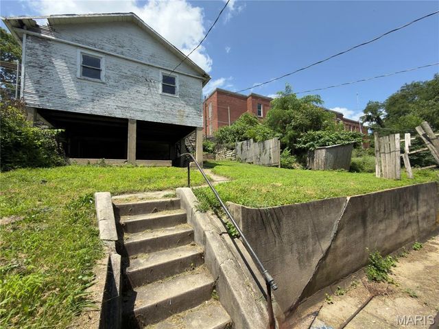 914-914 A Center Street 14A, Hannibal, MO 63401