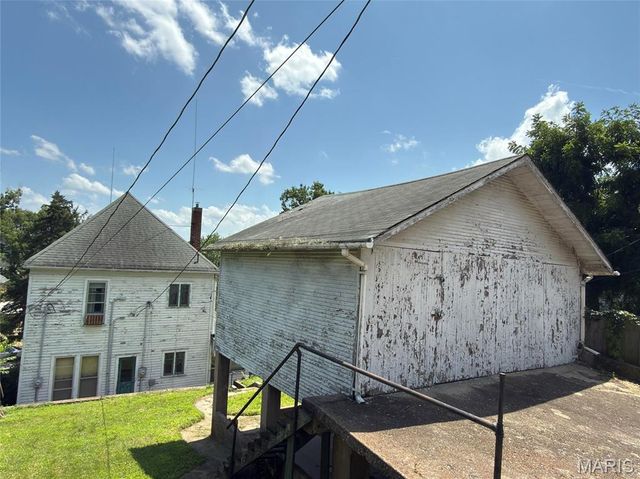 914-914 A Center Street 14A, Hannibal, MO 63401