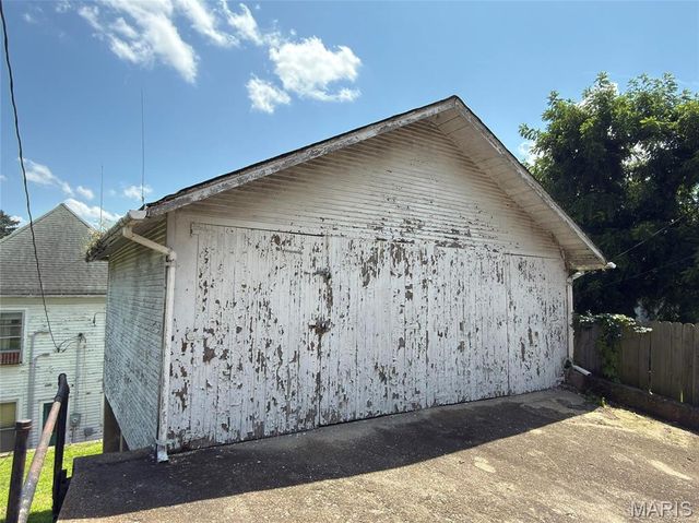 914-914 A Center Street 14A, Hannibal, MO 63401