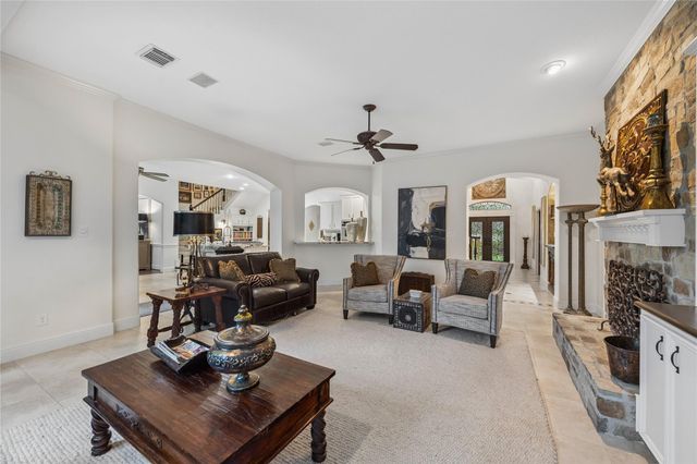 14635 Overbrook Lane, Pinehurst, TX 77362