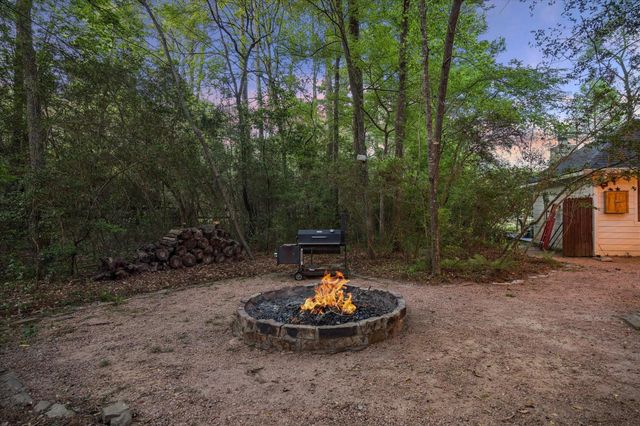 14635 Overbrook Lane, Pinehurst, TX 77362