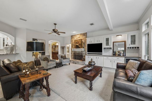 14635 Overbrook Lane, Pinehurst, TX 77362