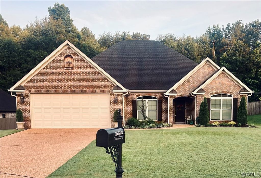 11563 Lindsay, Northport, AL 35475