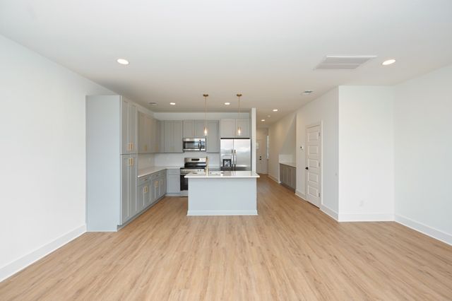 125 High Park Cir, Lebanon, TN 37090