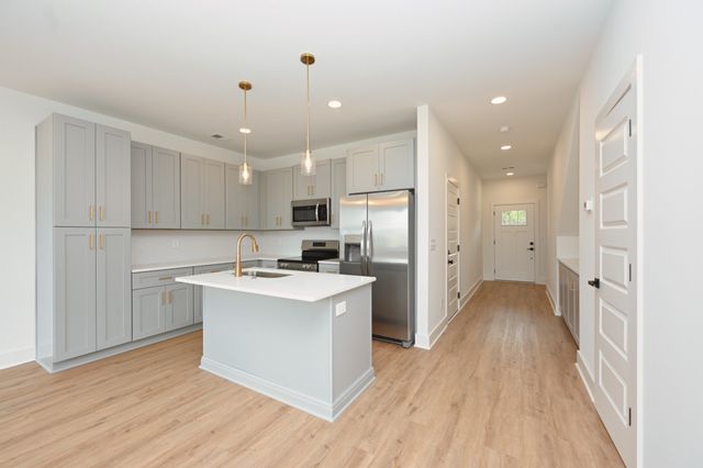 125 High Park Cir, Lebanon, TN 37090