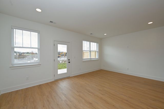 125 High Park Cir, Lebanon, TN 37090