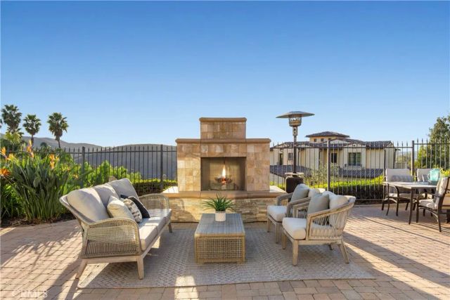 28484 Via Mambrino, San Juan Capistrano, CA 92675