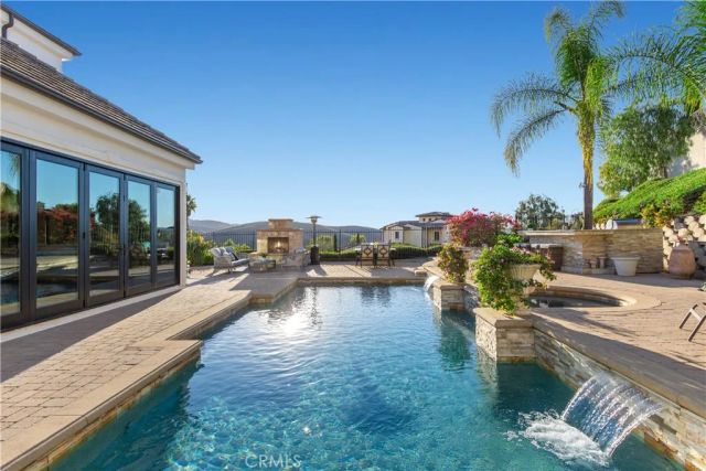 28484 Via Mambrino, San Juan Capistrano, CA 92675