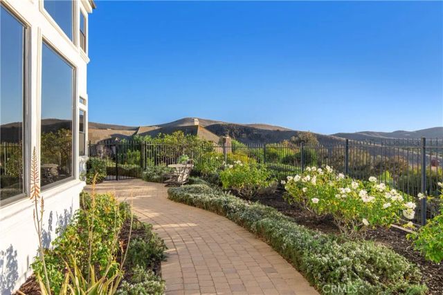 28484 Via Mambrino, San Juan Capistrano, CA 92675