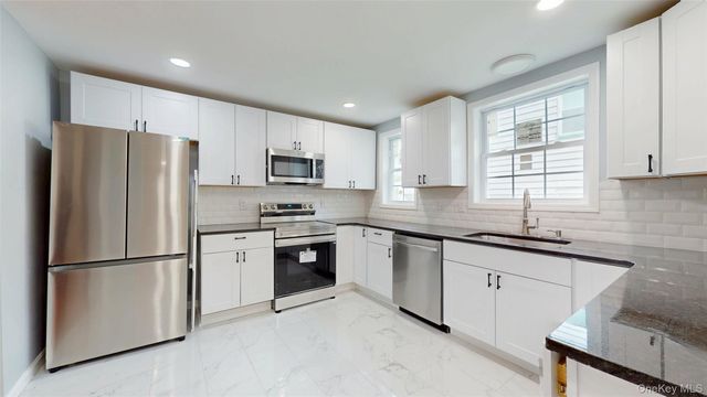 74 Gladstone Avenue, Walden, NY 12586