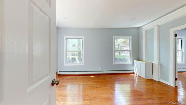 74 Gladstone Avenue, Walden, NY 12586