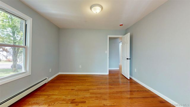 74 Gladstone Avenue, Walden, NY 12586