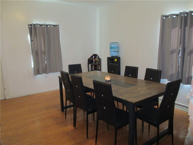 293 Hillcrest Dr, California, PA 15419