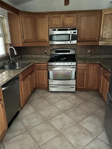 7751 NE 192ND PLACE, Citra, FL 32113