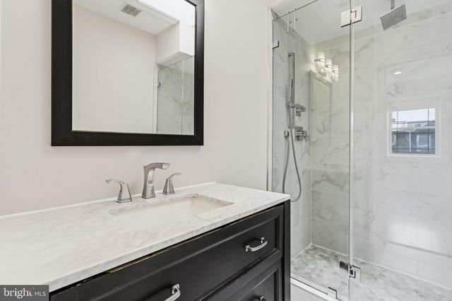 1373 RITTENHOUSE ST NW, Washington, DC 20011