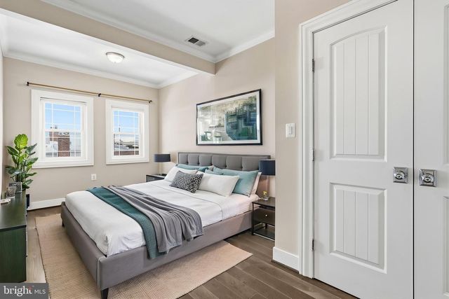 1373 RITTENHOUSE ST NW, Washington, DC 20011